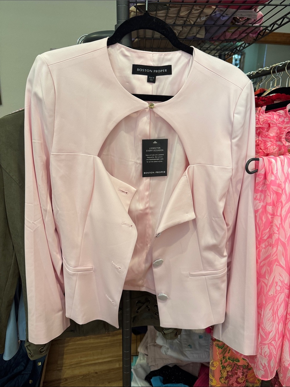 Boston Proper Pale Pink Open-Neck Cropped Blazer